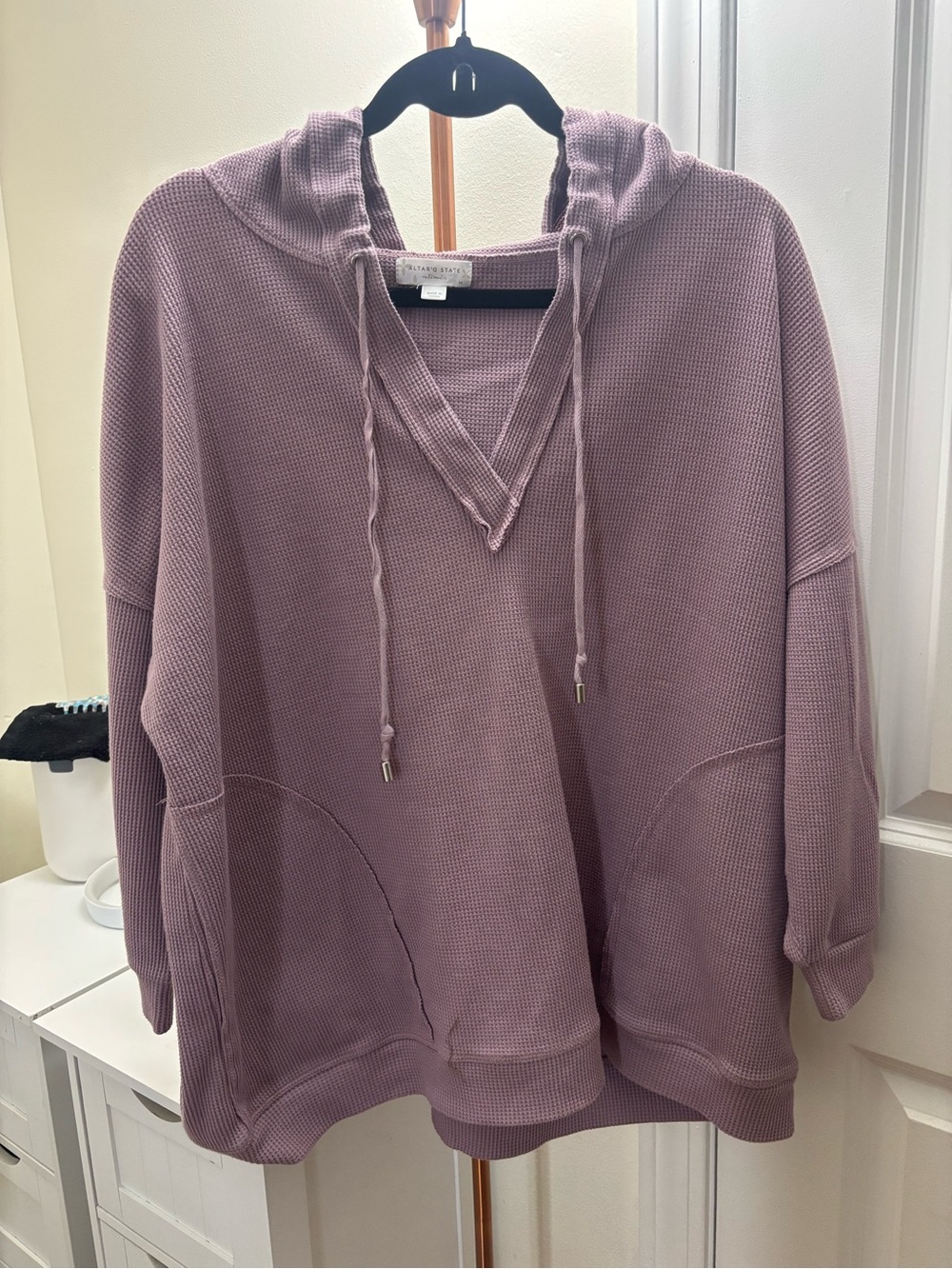 Alter’d State Waffle-Knit Hoodie Pullover in Dusty Mauve